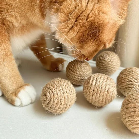 Balle pour chat en sisal ou jute | silencieuse| Chatjoue - Chatjoue