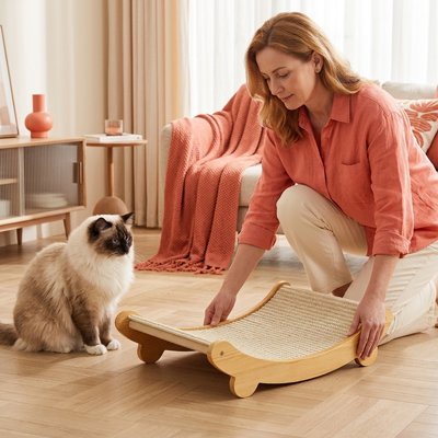 Griffoir Chat en bois et sisal