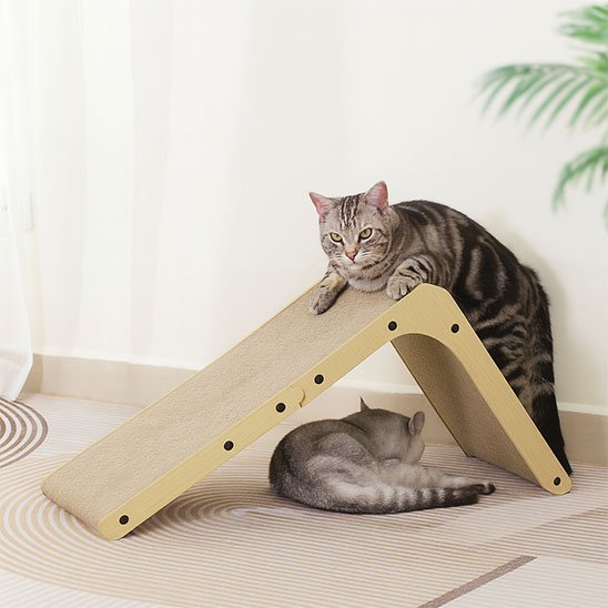 Griffoir Chat en carton | Élégance Durable - Chatjoue