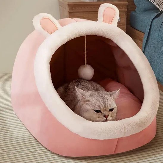Niche pour chat avec 2 oreilles et un pompon