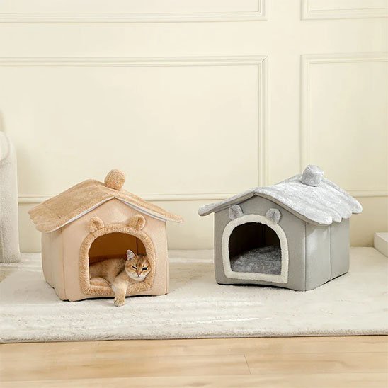 Niche pour Chat avec une cheminée 
