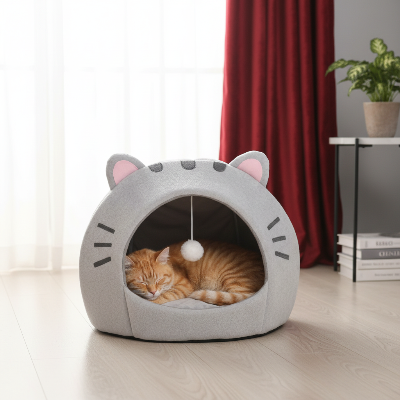 Niche pour chat  grise rideaux rouges